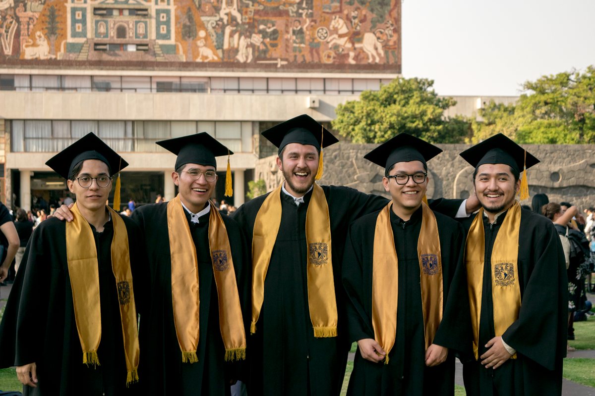 unam conamat